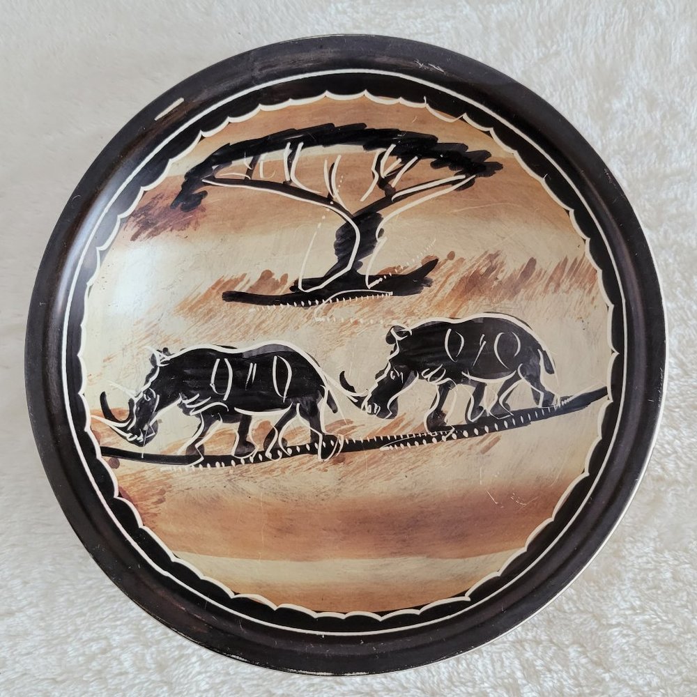 African Rhino Clay Decorative Bowl